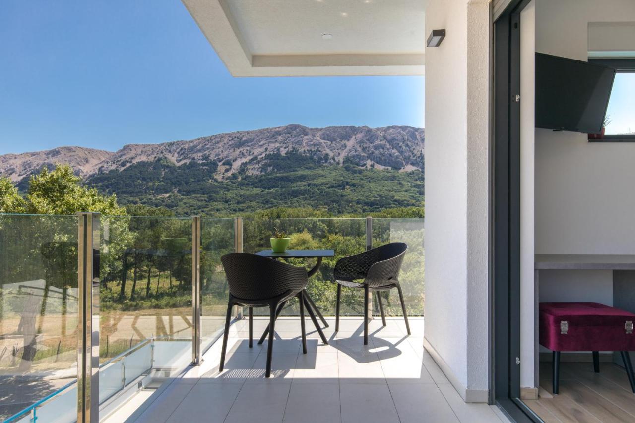 Villa Supernus With Heated Pool Baška Buitenkant foto